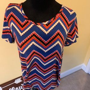 Lularoe high lo T